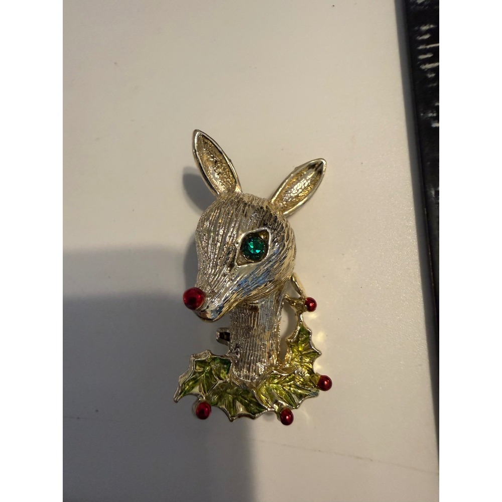 Gerrys Christmas Reindeer Brooch Pin Gold Tone Holly Rhinestone Eye 1.75in